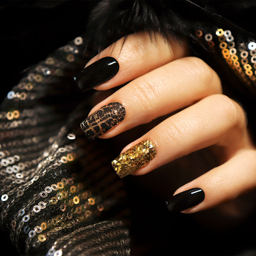 Chic Nails